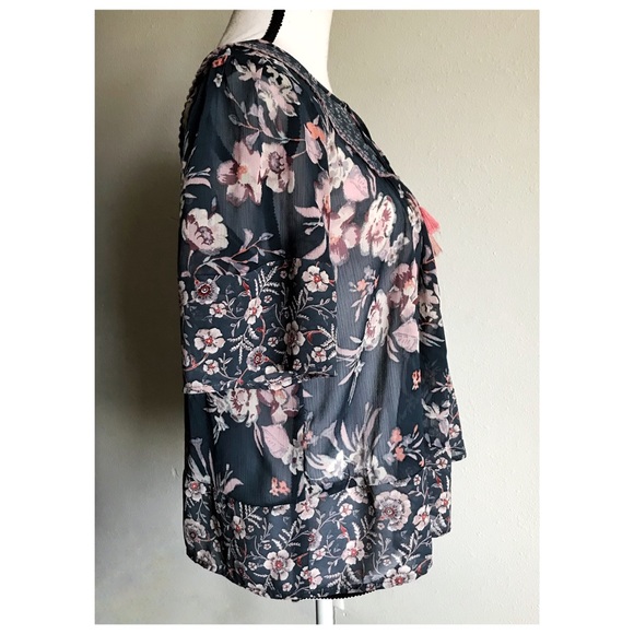 3/$20 Knox Rose Sheer Short Sleeve Floral Blouse - Picture 3 of 5
